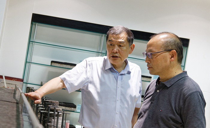 GAO_8950_DxO 拷貝